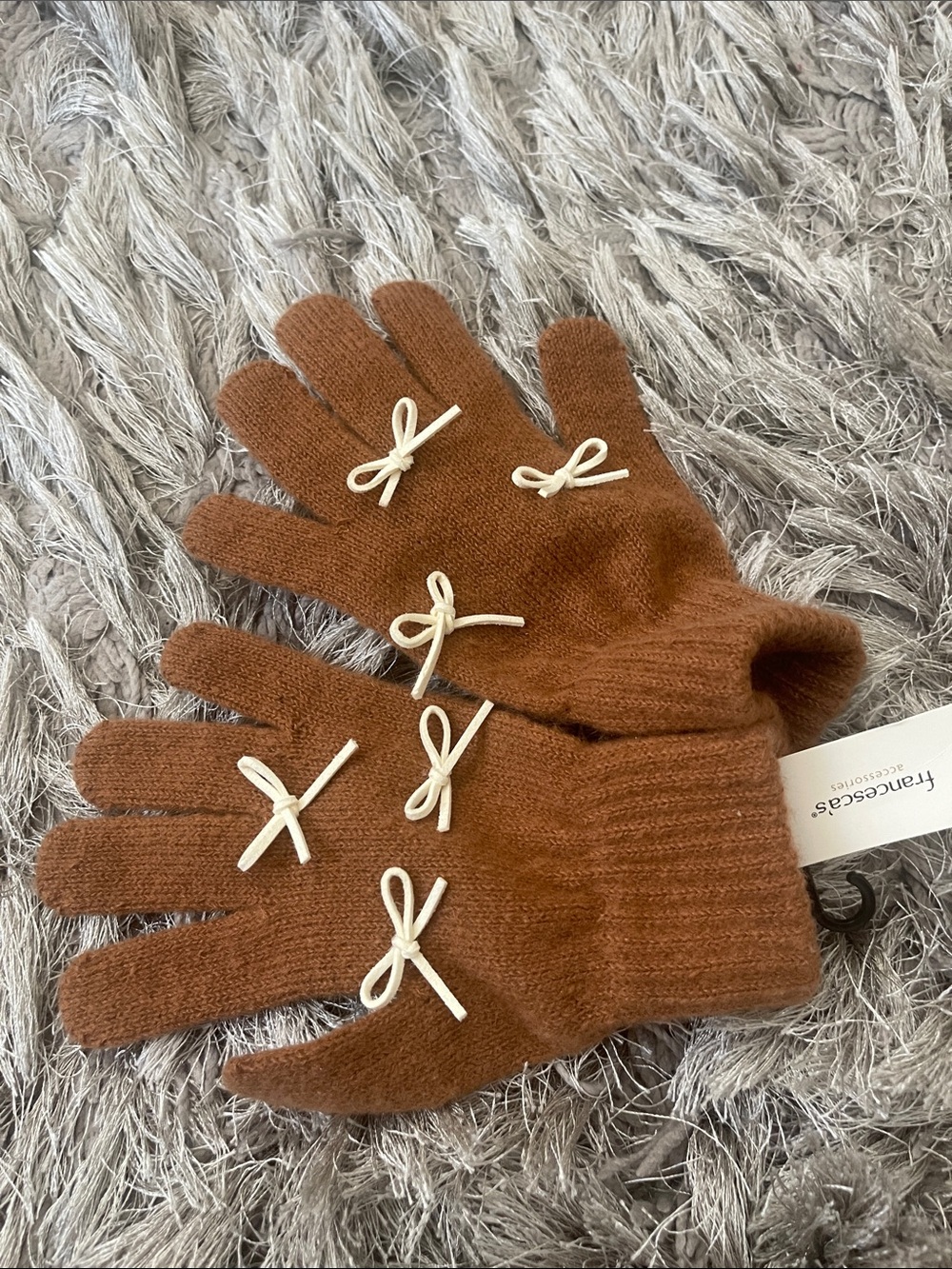 Francesca's Collections Kids Rust Brown Knit Gloves with Cream Bow Accents